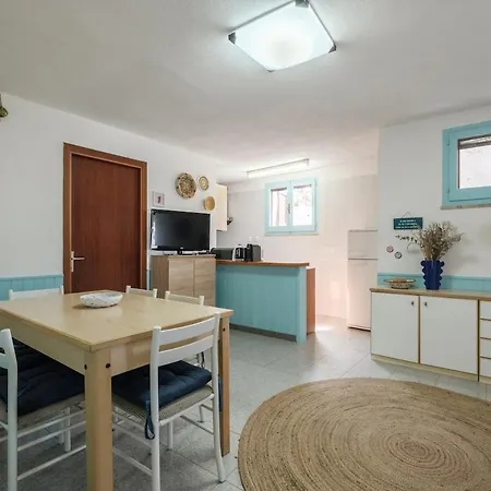 100 Meters Walk To The - Cozy Nest For Your Holidays